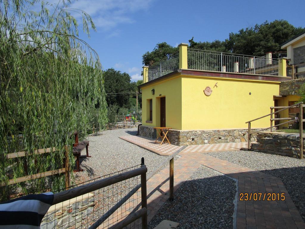 Agriturismo Rio Castello Andora ภายนอก รูปภาพ
