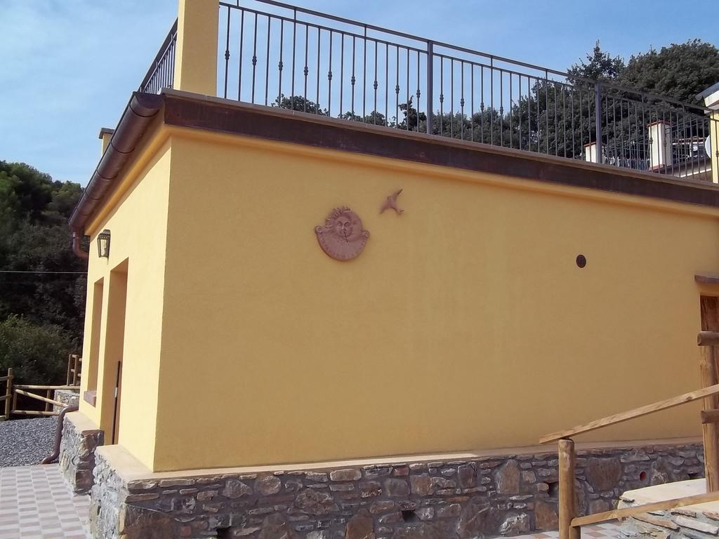 Agriturismo Rio Castello Andora ภายนอก รูปภาพ