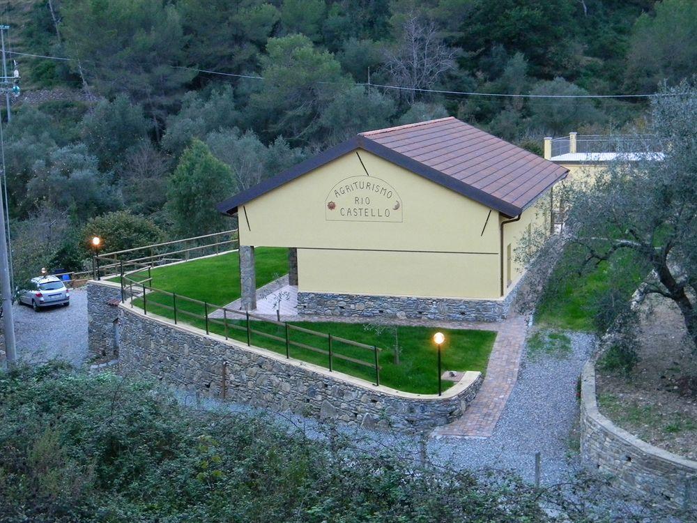 Agriturismo Rio Castello Andora ภายนอก รูปภาพ
