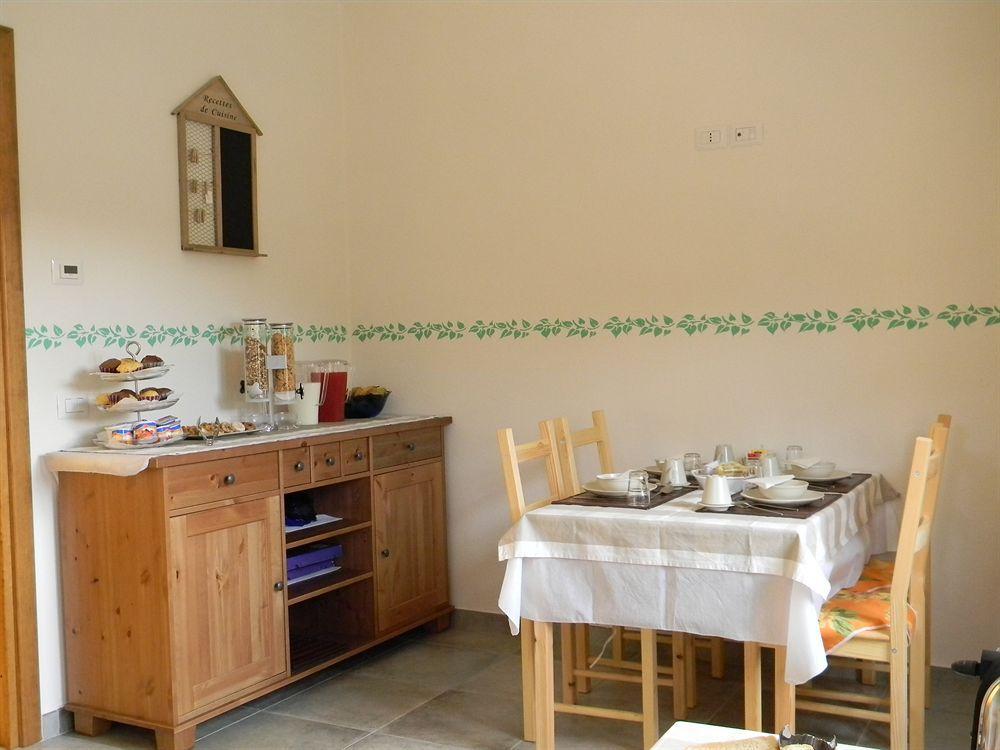 Agriturismo Rio Castello Andora ภายนอก รูปภาพ