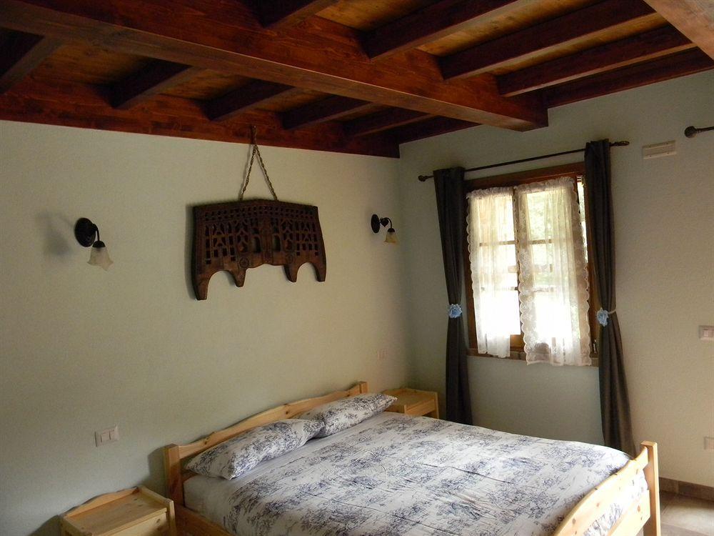 Agriturismo Rio Castello Andora ภายนอก รูปภาพ